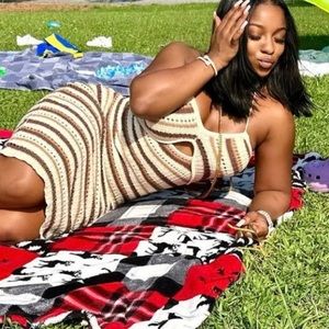 Fashion Nova knit midi dress